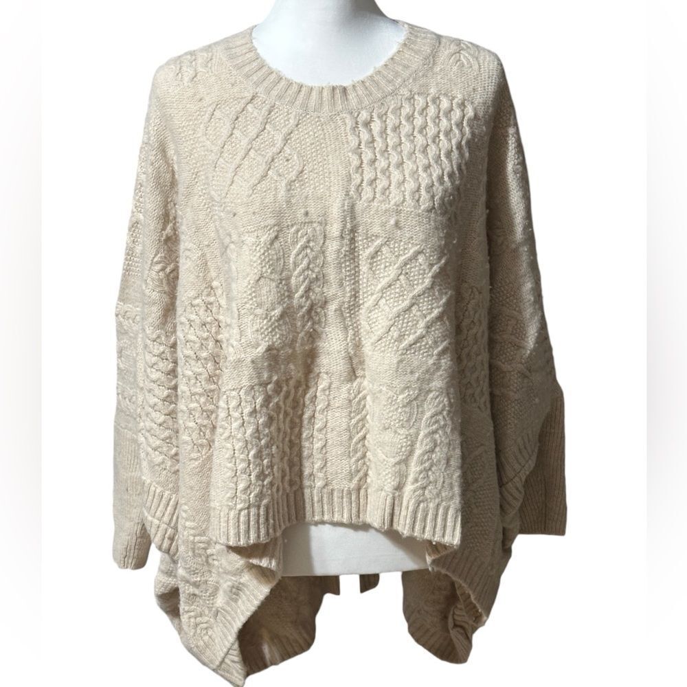 Marc by Marc Jacobs Oversized Cream High / Low Long Sleeve Sweater Sz OS